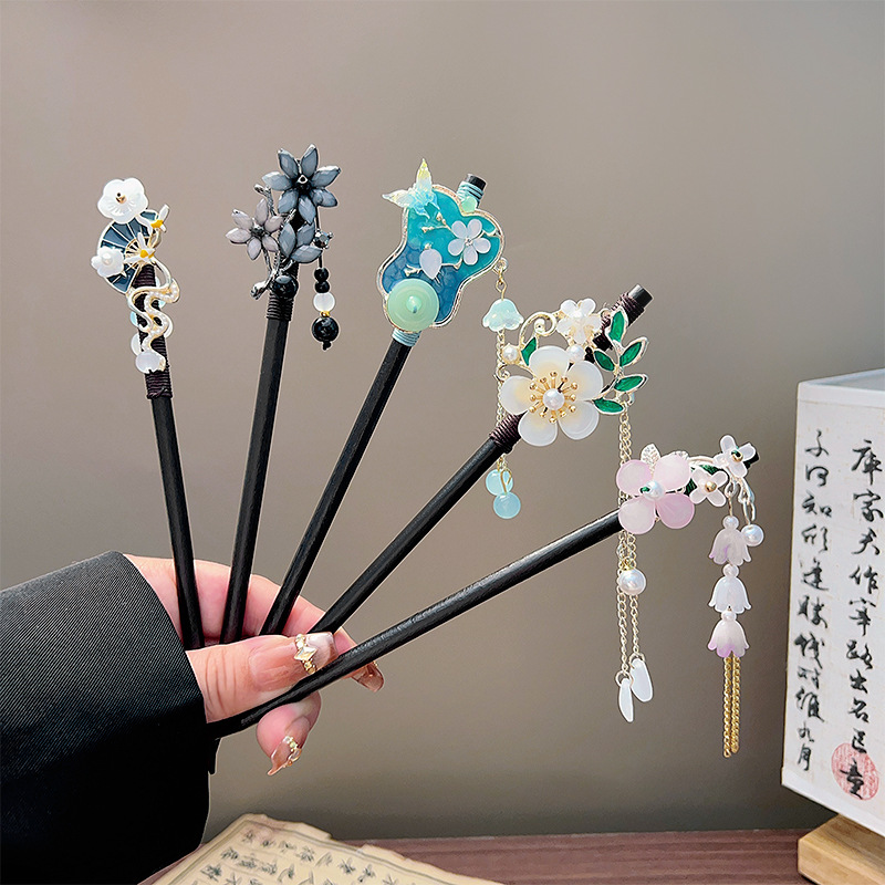 Classic Tassel Hair Stick Blac - Vintage Collectibles For Sale ulasan dan harga